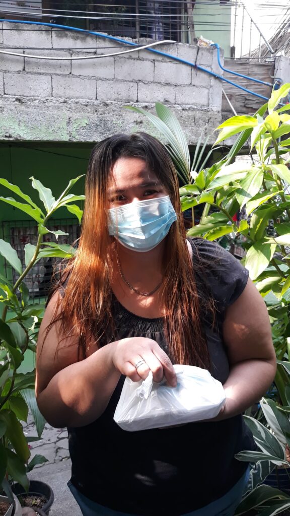 Weekly feeding for children in ULHOA Phase 1 and Phase 2 in partnership with Lion's Club Valenzuela